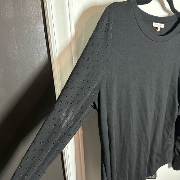 Skies are Blue Women's Black Swiss Dot Back Button Up Blouse Size Medium - Picture 2 of 9